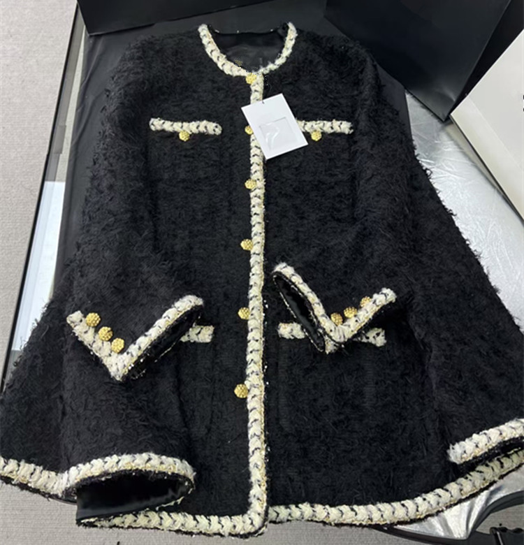 Customized New Winter 2025 sty - огляд і ціна Winter Clothing For Woman